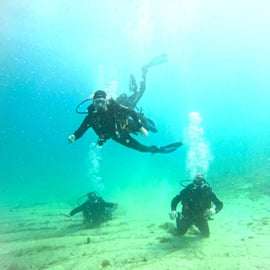 Atene: prova l'immersione subacquea