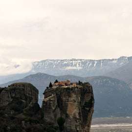 Da Atene: Delfi e Meteora: tour di 2 giorni con hotel