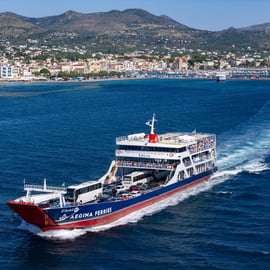 Atene: Egina: Biglietto del traghetto da/per Egina
