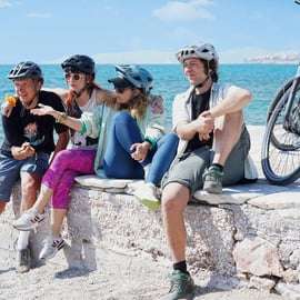 Atene: Tour della città e del mare in bicicletta