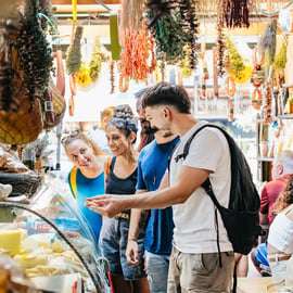 Atene: Tour gastronomico dell'autentica cucina greca a piedi