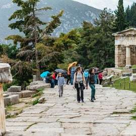 Da Atene: Escursione di un giorno a Delfi e Arachova con audioguida