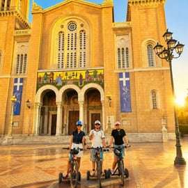 Tour di Atene in e-trike sulle orme dell'apostolo Paolo con accensione delle candele