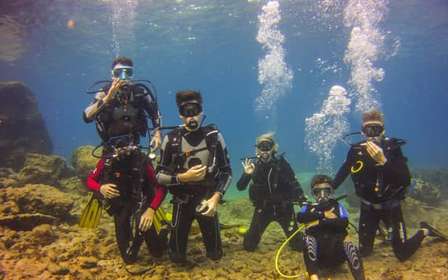 Atene: Scopri l'esperienza di immersione subacquea per principianti