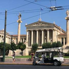 Atene: Tour privato della città di 3 ore su un Tuk Tuk ecologico