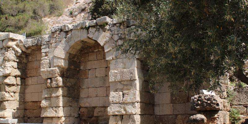 Stoa di Eumene e Asclepieion