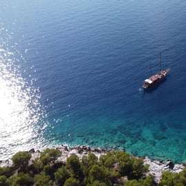 Da Atene: crociera di un giorno a Egina, Agistri e Metopi con pranzo