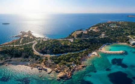 Atene: fuga sulla riviera, nuoto al lago Vouliagmeni e assaggi locali