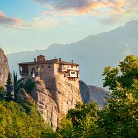 Atene: Tour dei monasteri di Meteora e opzione pranzo greco