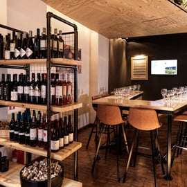 Atene: Degustazione di vini dell'Acropoli della città vecchia