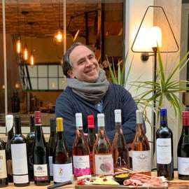 Atene: Degustazione di vino all'ora di pranzo!