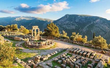 Tour di un'intera giornata alle Termopili, Meteora e Delfi