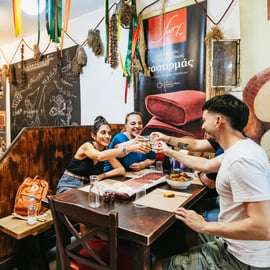 Atene: Tour gastronomico dell'autentica cucina greca a piedi