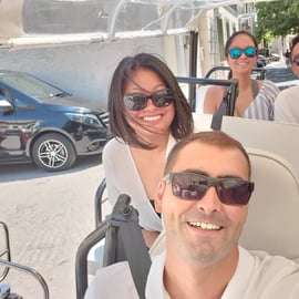 Atene: Tour panoramico serale privato in Tuk-Tuk elettrico