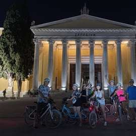 Atene: tour panoramico di 2 ore in bicicletta elettrica dopo il tramonto