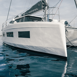 Atene: crociera in catamarano con BBQ e bevande