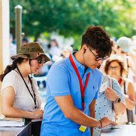 Atene: Biglietto d'ingresso all'Acropoli con audioguida opzionale