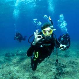 Atene: Scopri l'esperienza di immersione subacquea per principianti