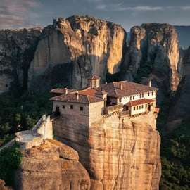 Atene: 2 giorni a Meteora con 2 tour guidati e soggiorno in albergo